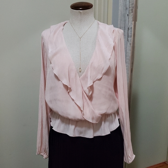 Show Me Your MuMu Brewster Ruffle Surplice Blouse Pink Speckle Dots XS - Picture 2 of 9